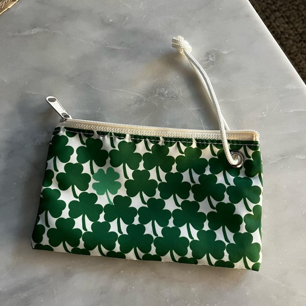 SeaBags Clover Wristlet - Retired Print